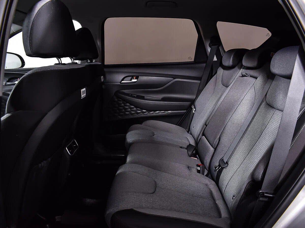 Hyundai Santa Fe 2020, серебряный