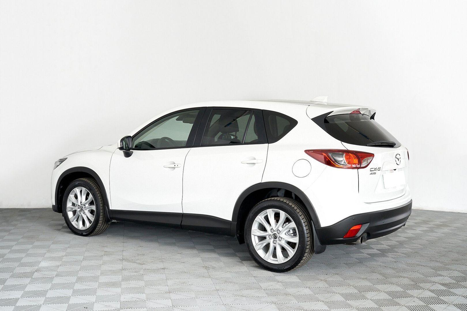 Mazda CX-5 2014, белый