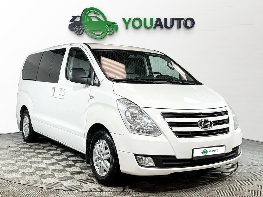 Hyundai H-1 2015, белый