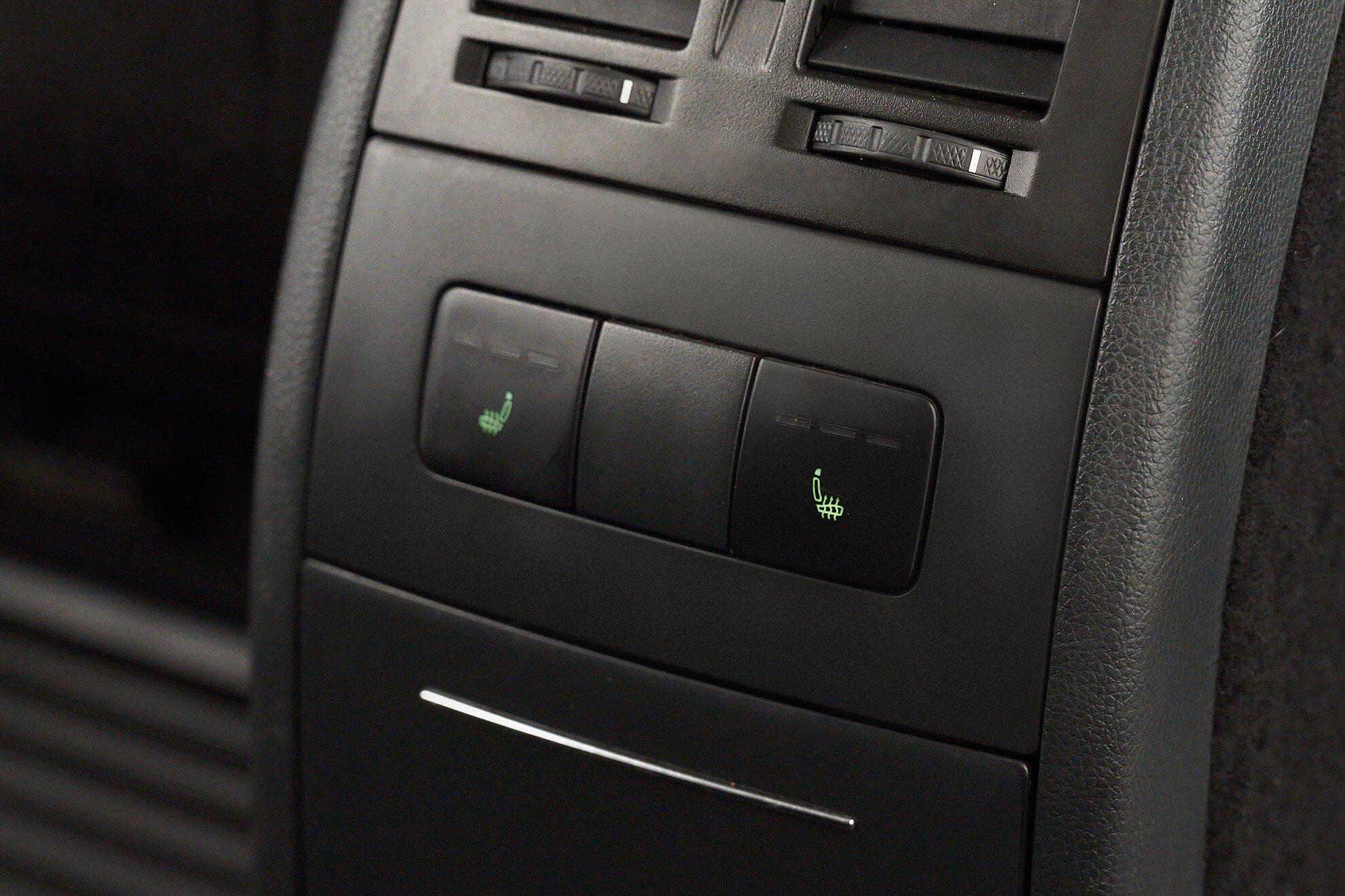 Skoda Octavia 2013, серебряный
