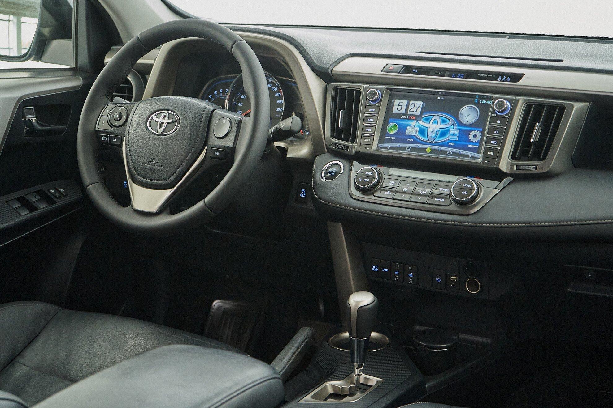 Toyota RAV4 2013, голубой