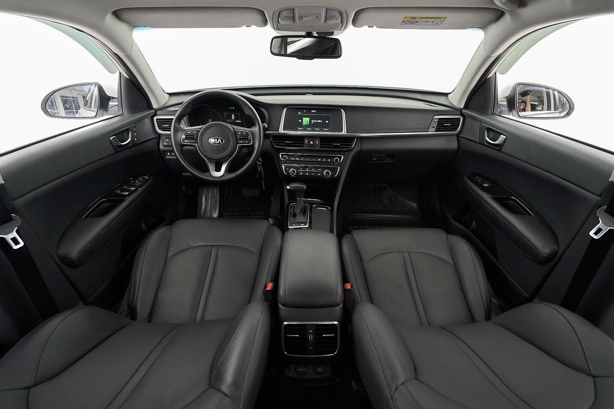 Kia Optima 2016, белый
