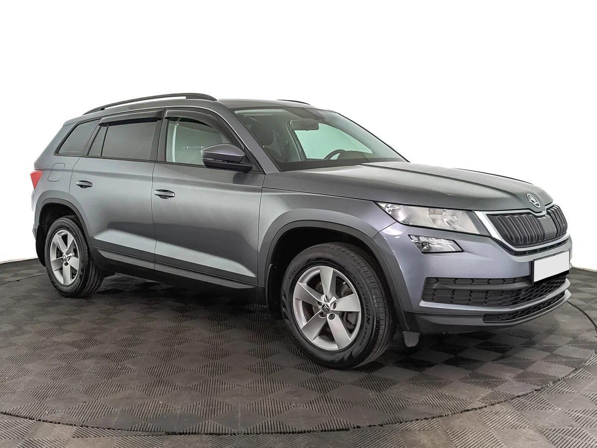 Skoda Kodiaq 2022, серый