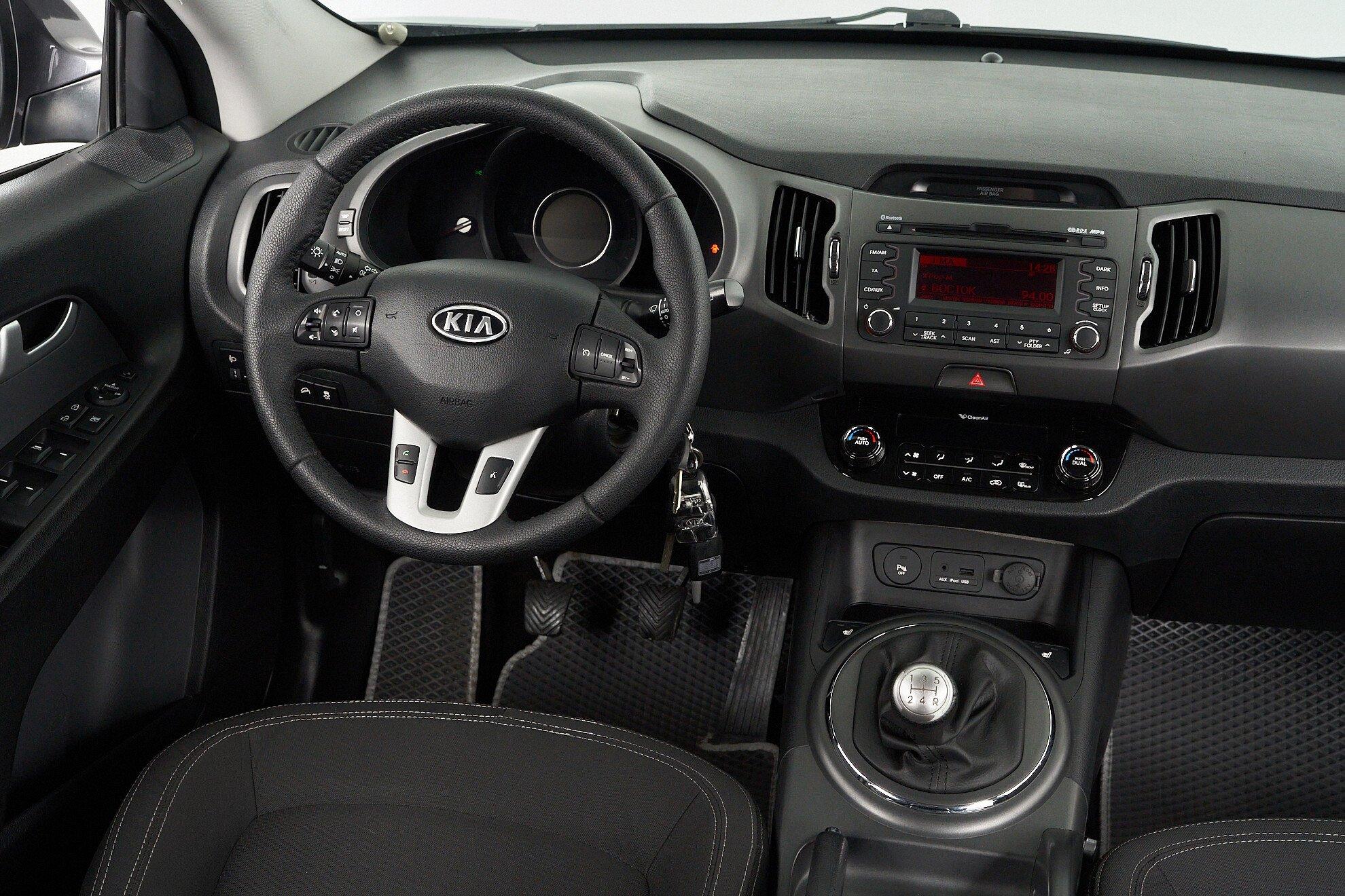 Kia Sportage 2012, серый