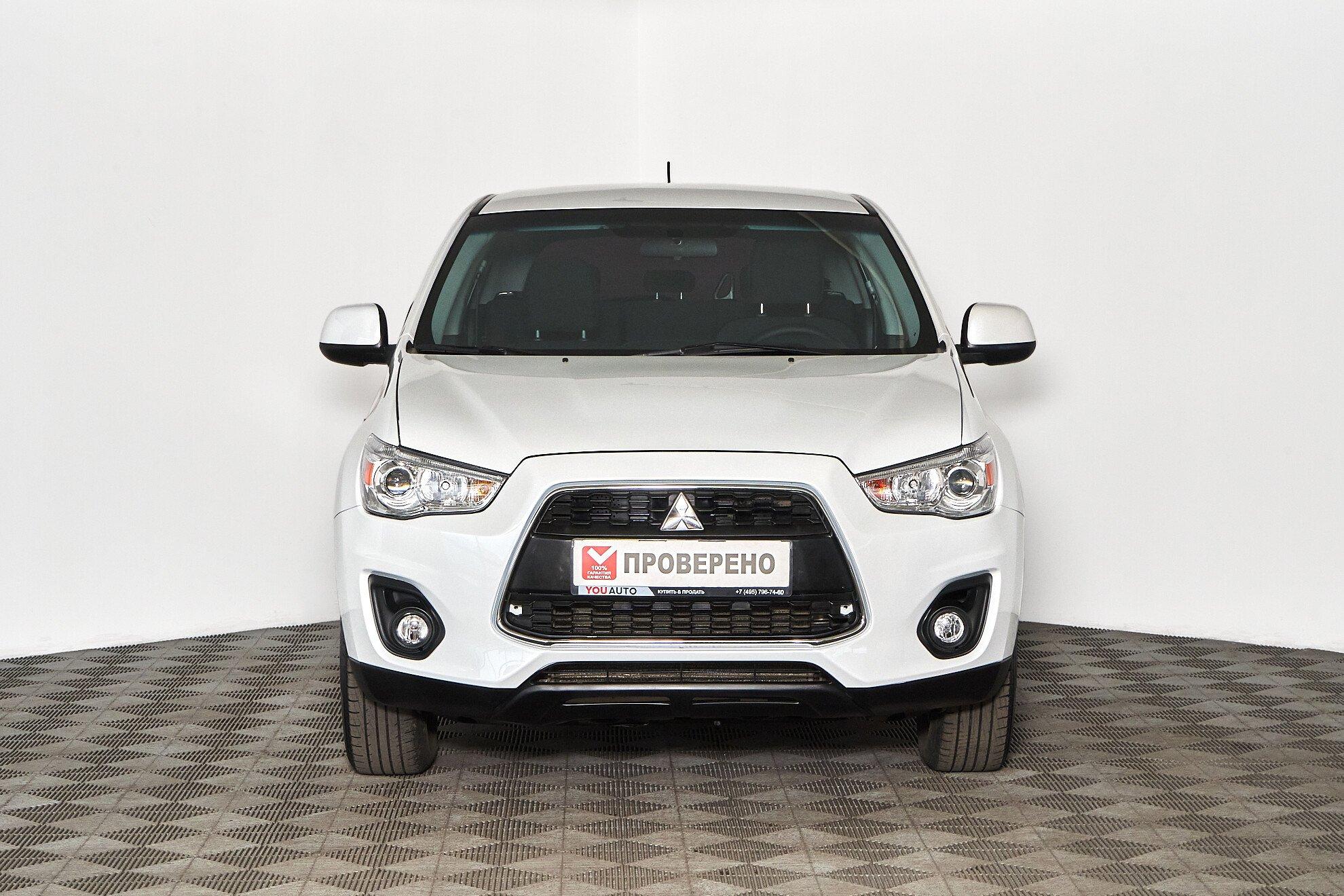 Mitsubishi ASX 2012, белый