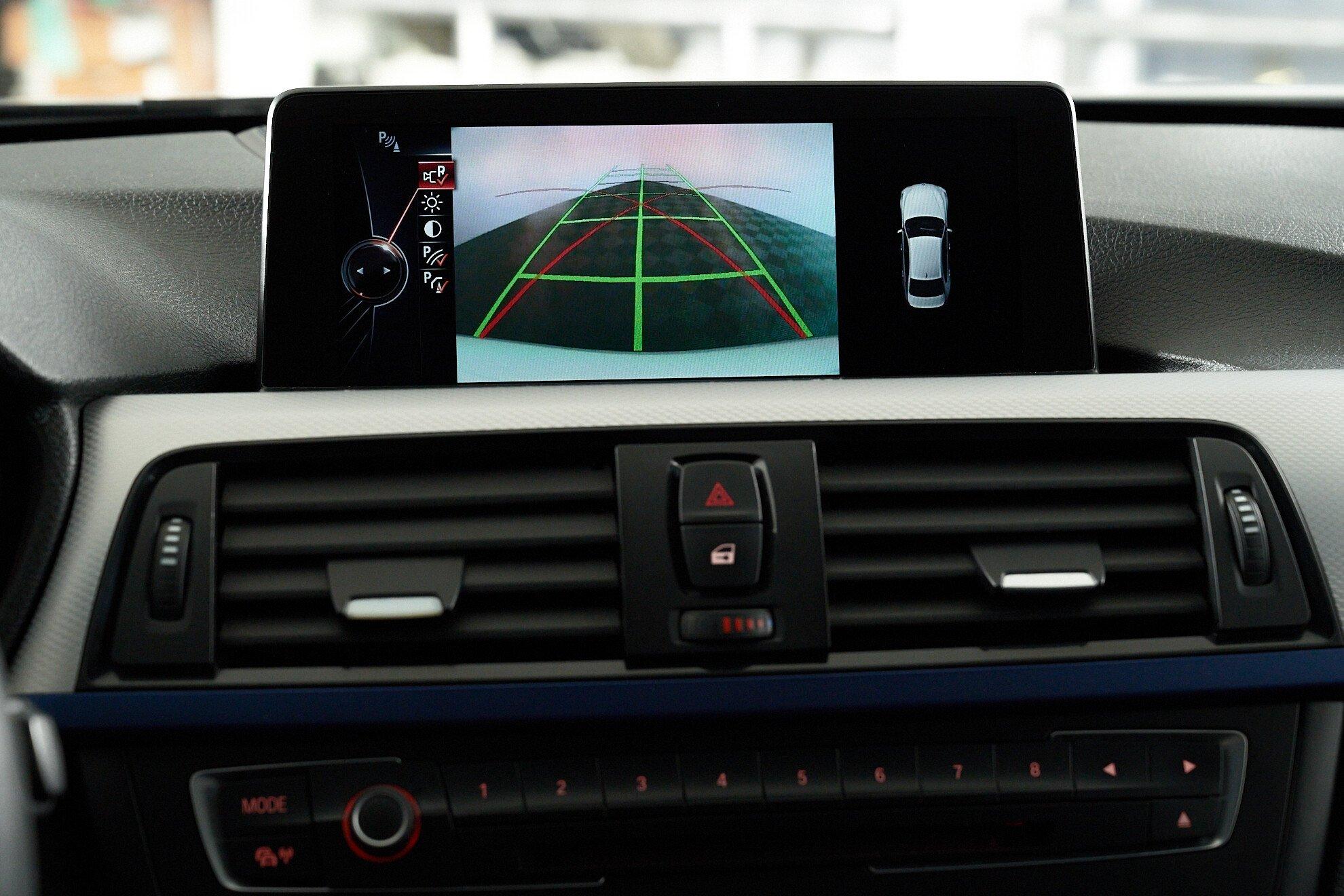 BMW 3 серии 2014, белый