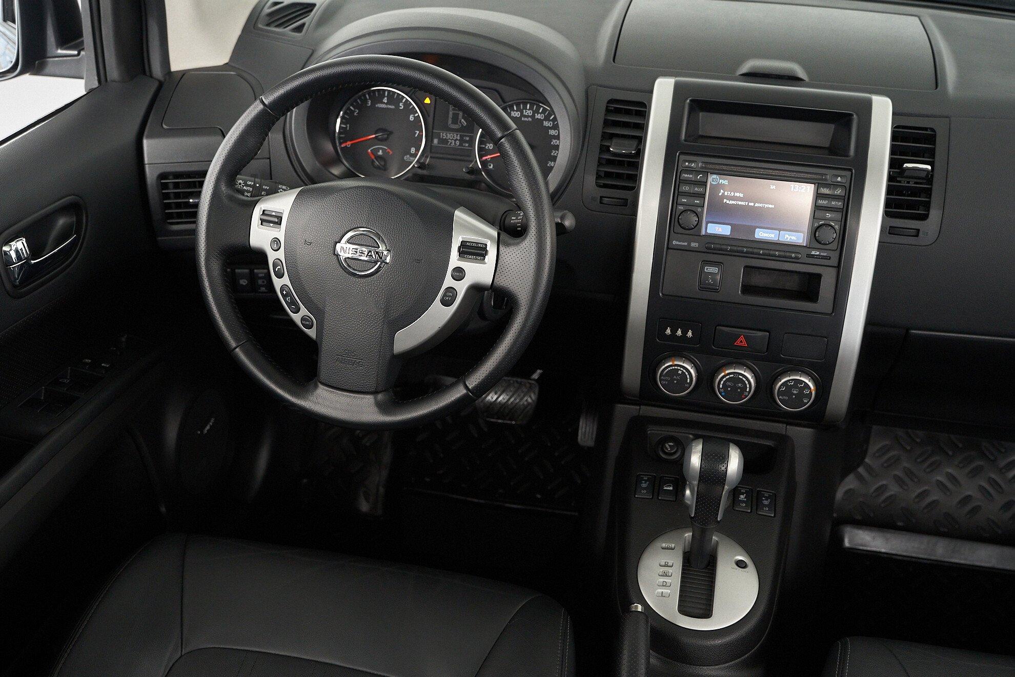 Nissan X-Trail 2014, коричневый