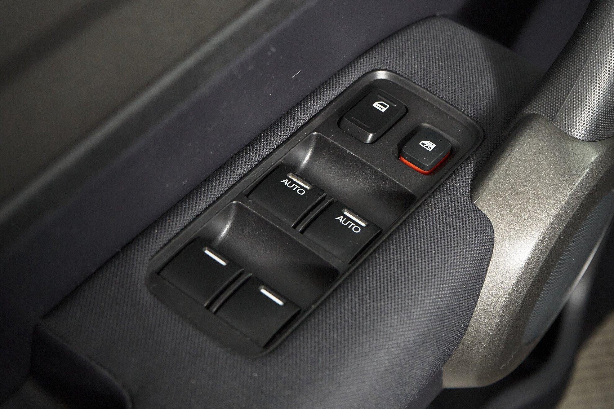 Honda CR-V 2011, серый