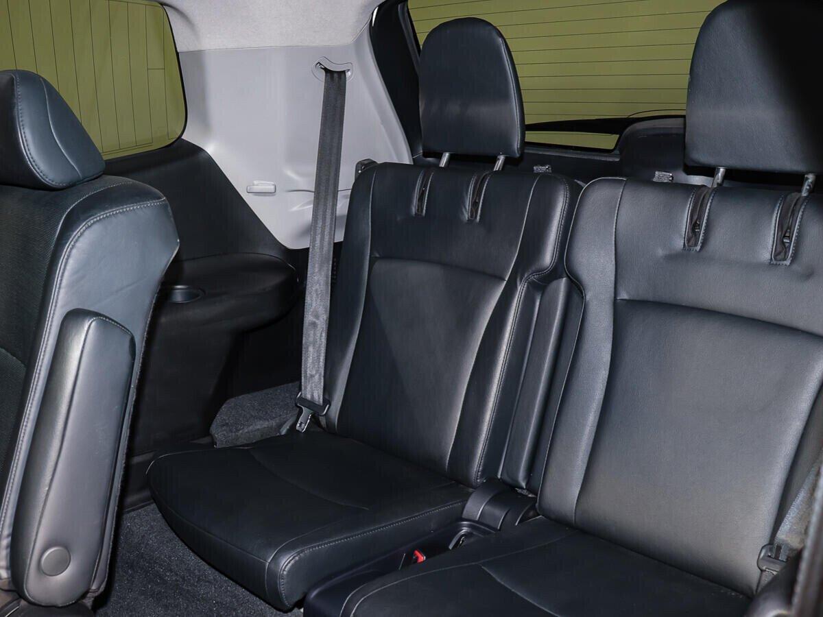Toyota Highlander 2012, белый