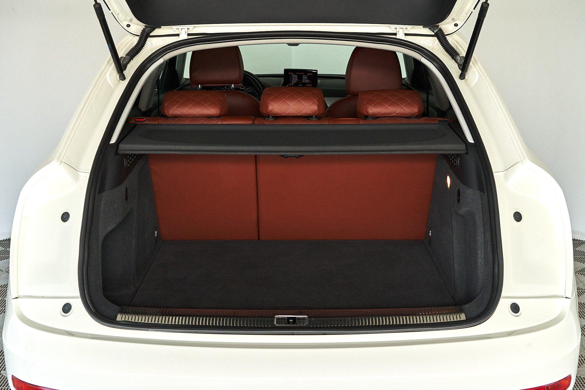Audi Q3 2014, белый