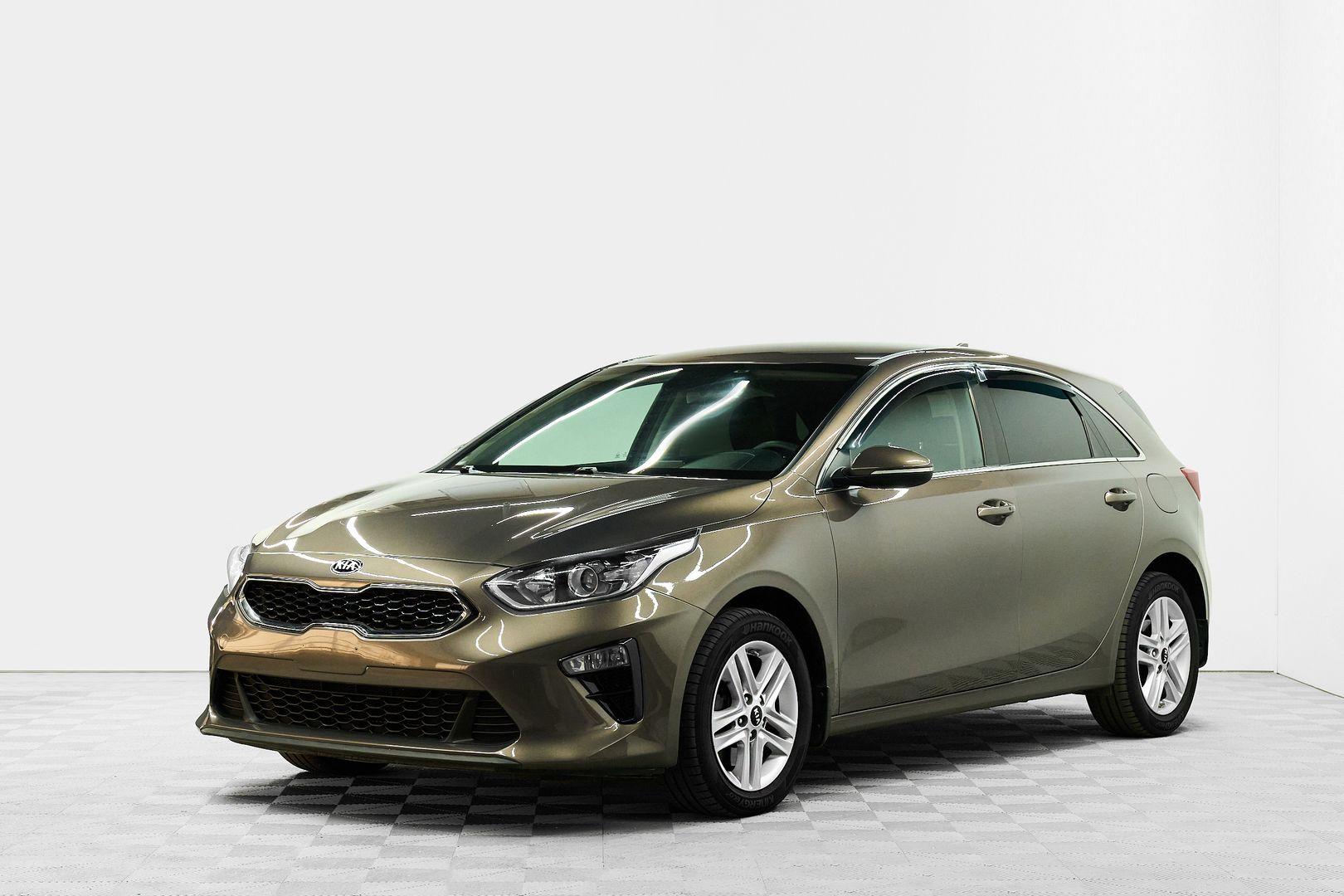 Kia Ceed 2019, коричневый
