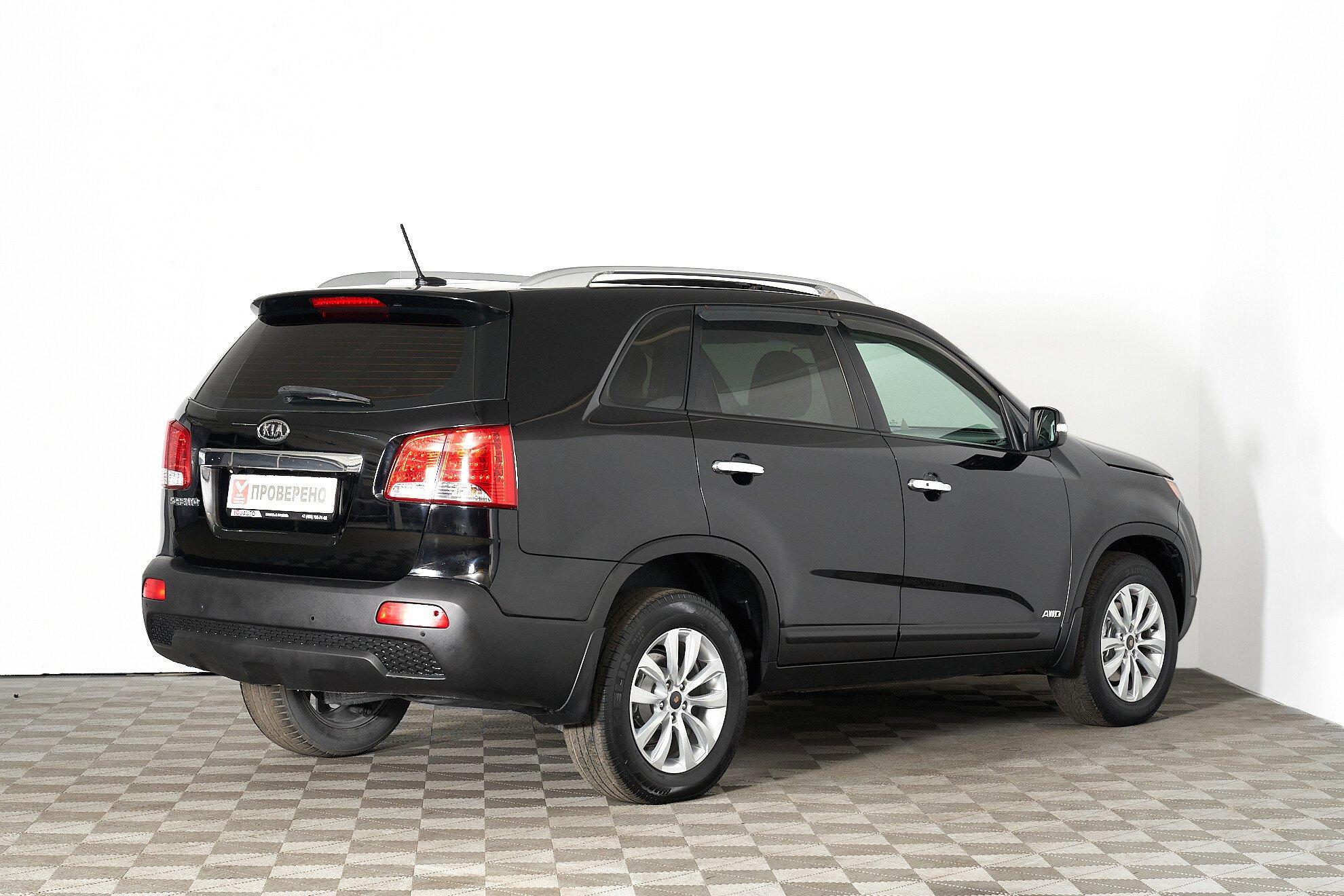 Kia Sorento 2011, черный