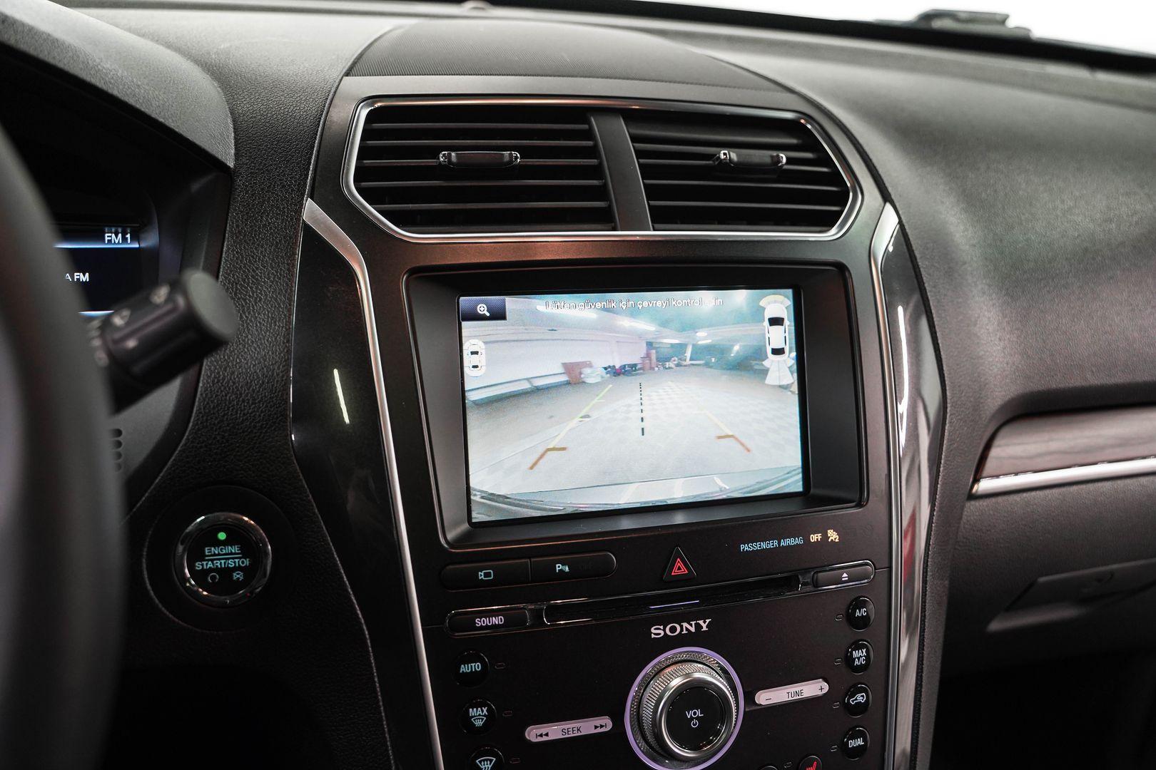 Ford Explorer 2016, серый