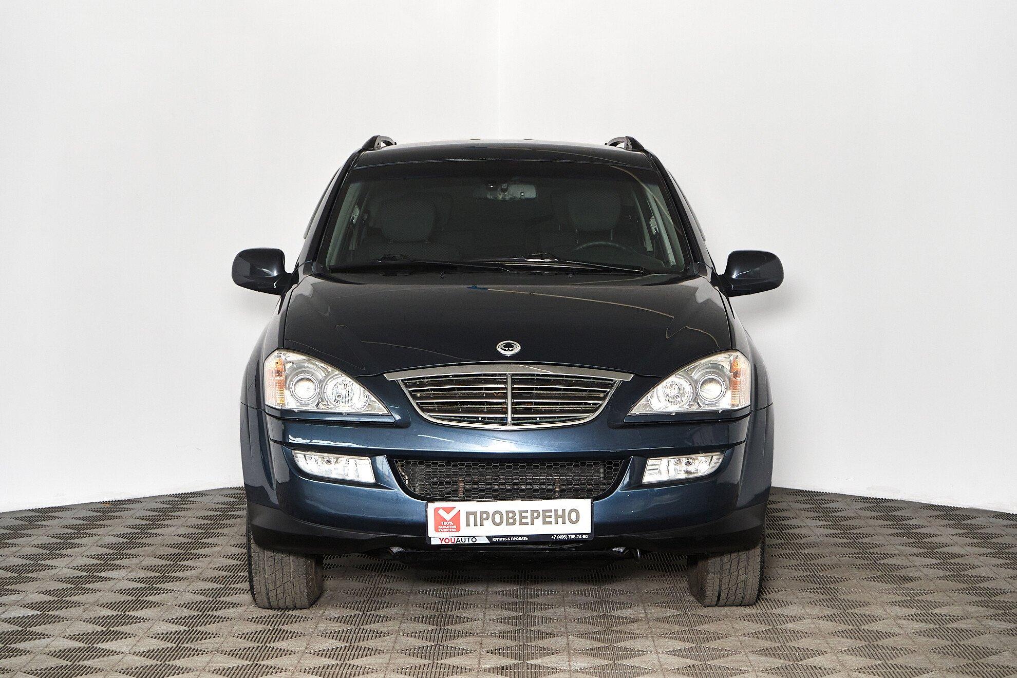 SsangYong Kyron 2010, серый