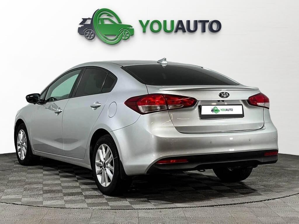 Kia Cerato 2019, серебряный