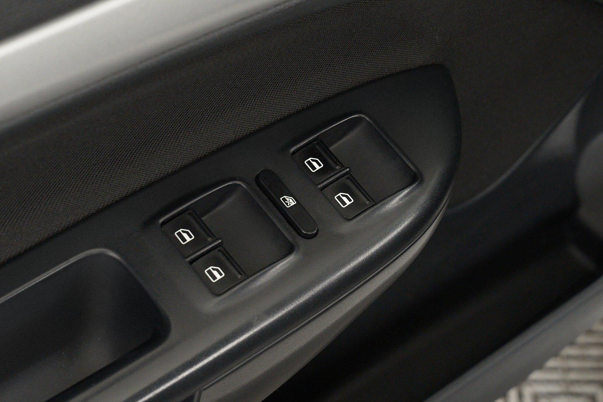 Skoda Octavia 2013, белый
