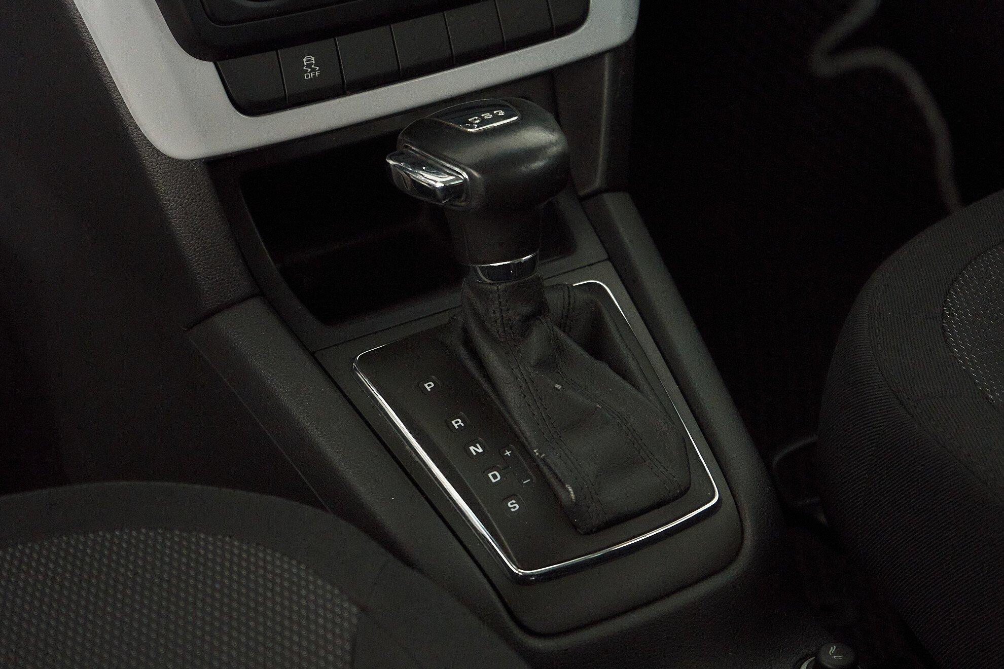 Skoda Yeti 2014, белый