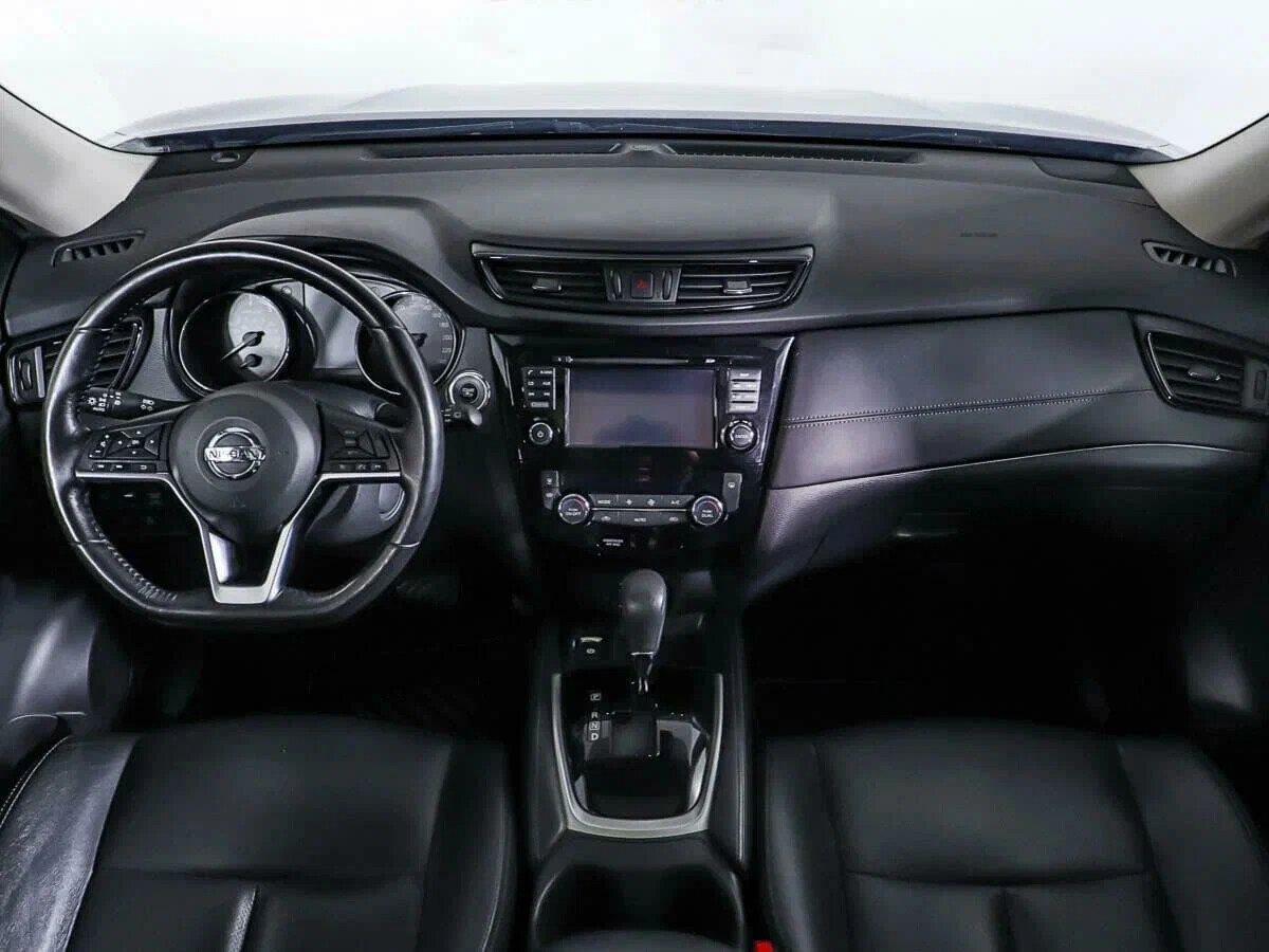 Nissan X-Trail 2021, черный