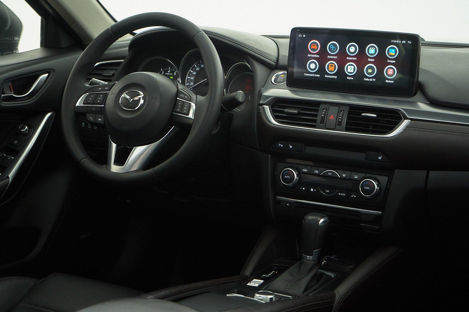 Mazda 6 2017, белый