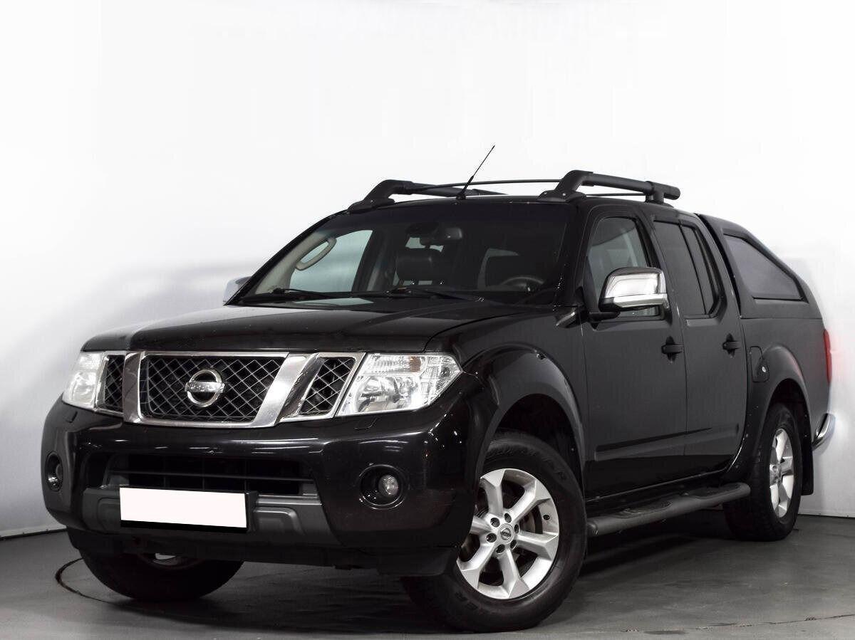 Nissan Navara (Frontier) 2011, черный