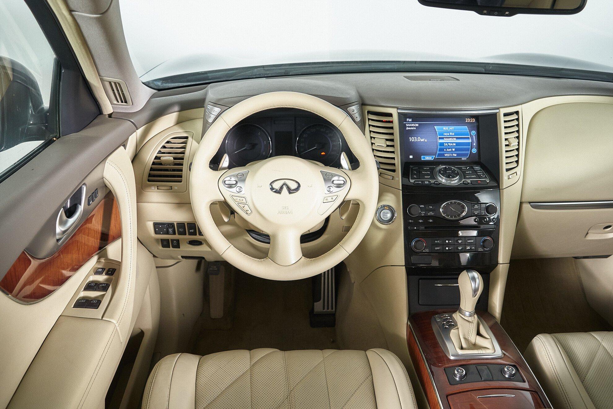 Infiniti FX 2013, черный