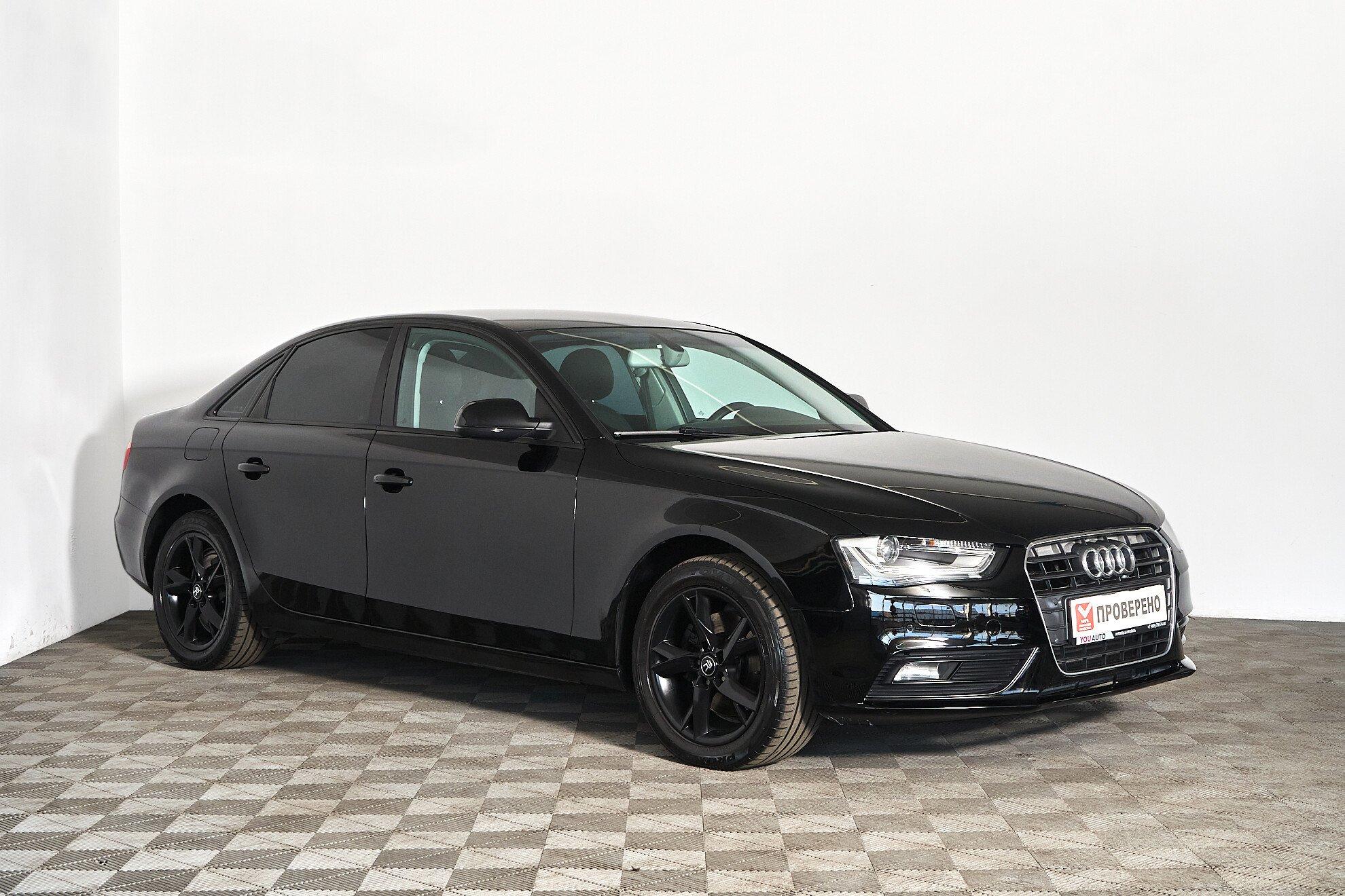 Audi A4 2012, черный
