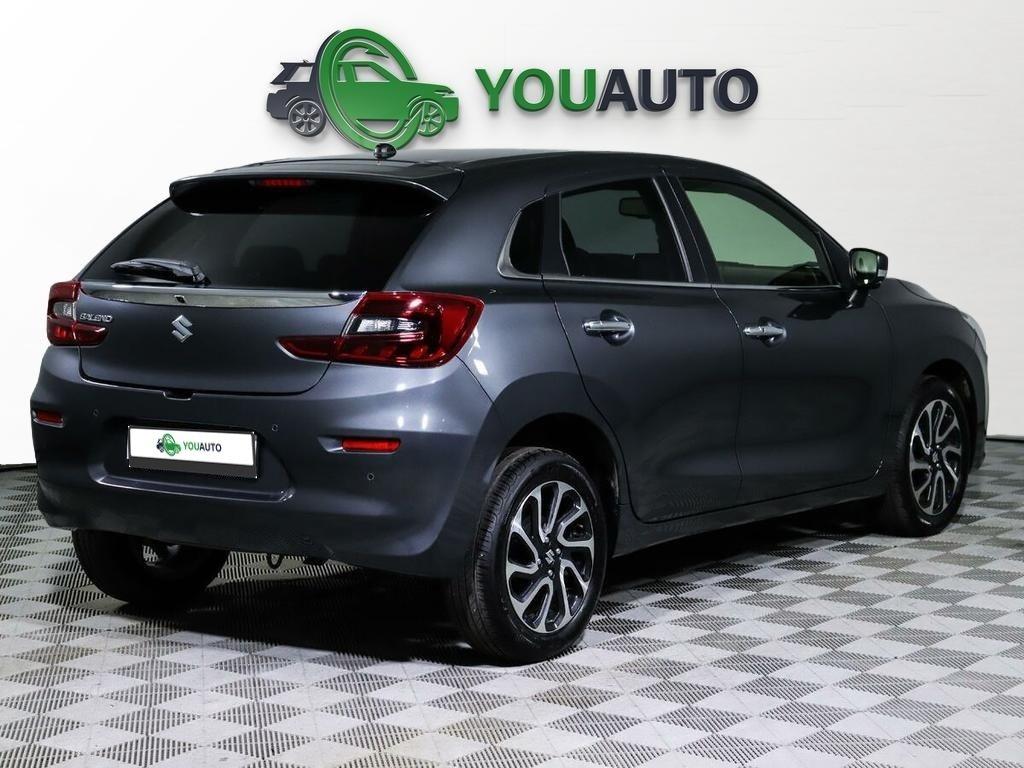 Suzuki Baleno 2024, серый