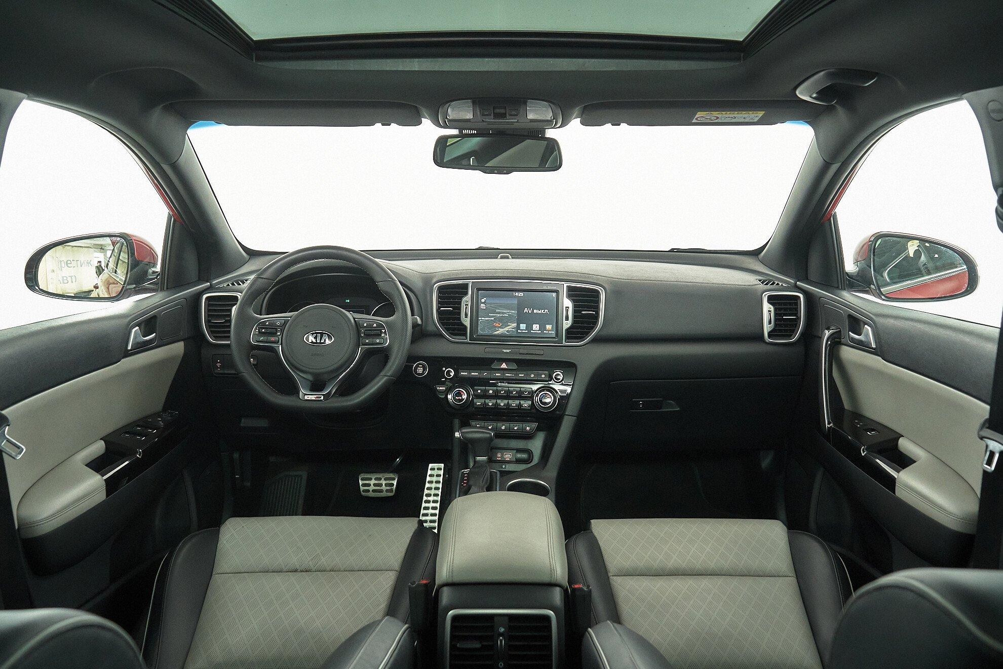 Kia Sportage 2017, красный