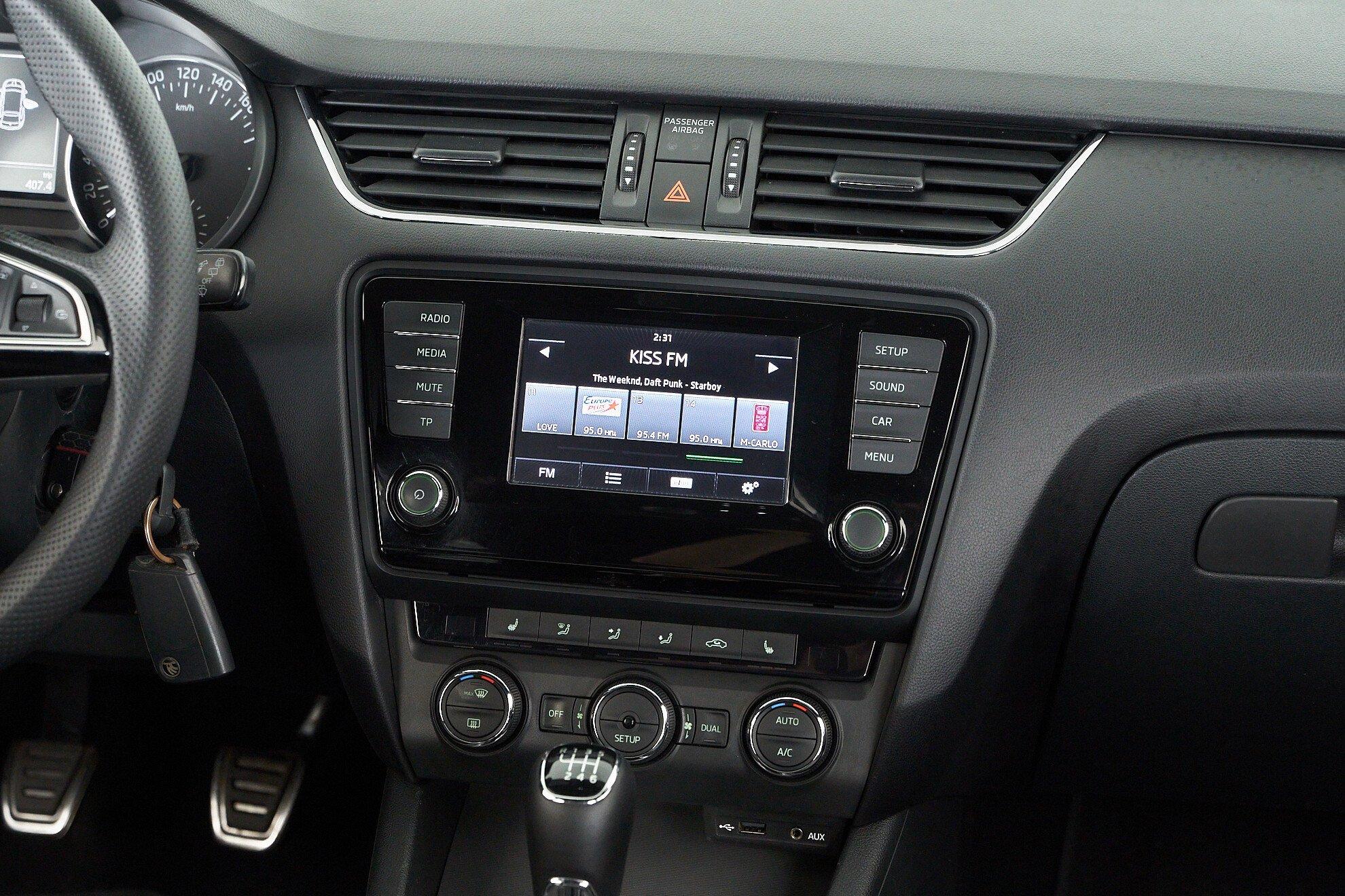 Skoda Octavia 2014, черный