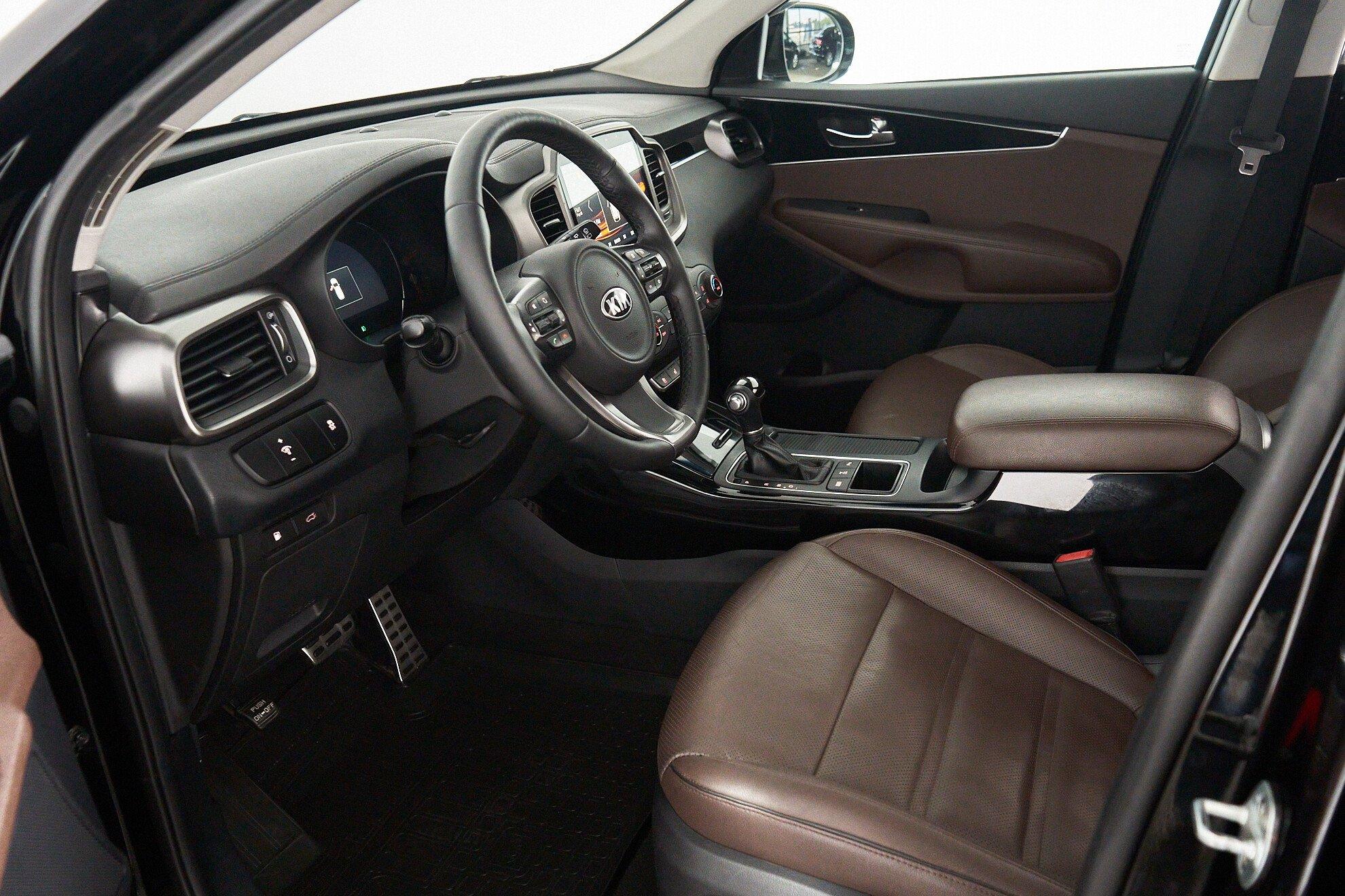 Kia Sorento 2017, черный