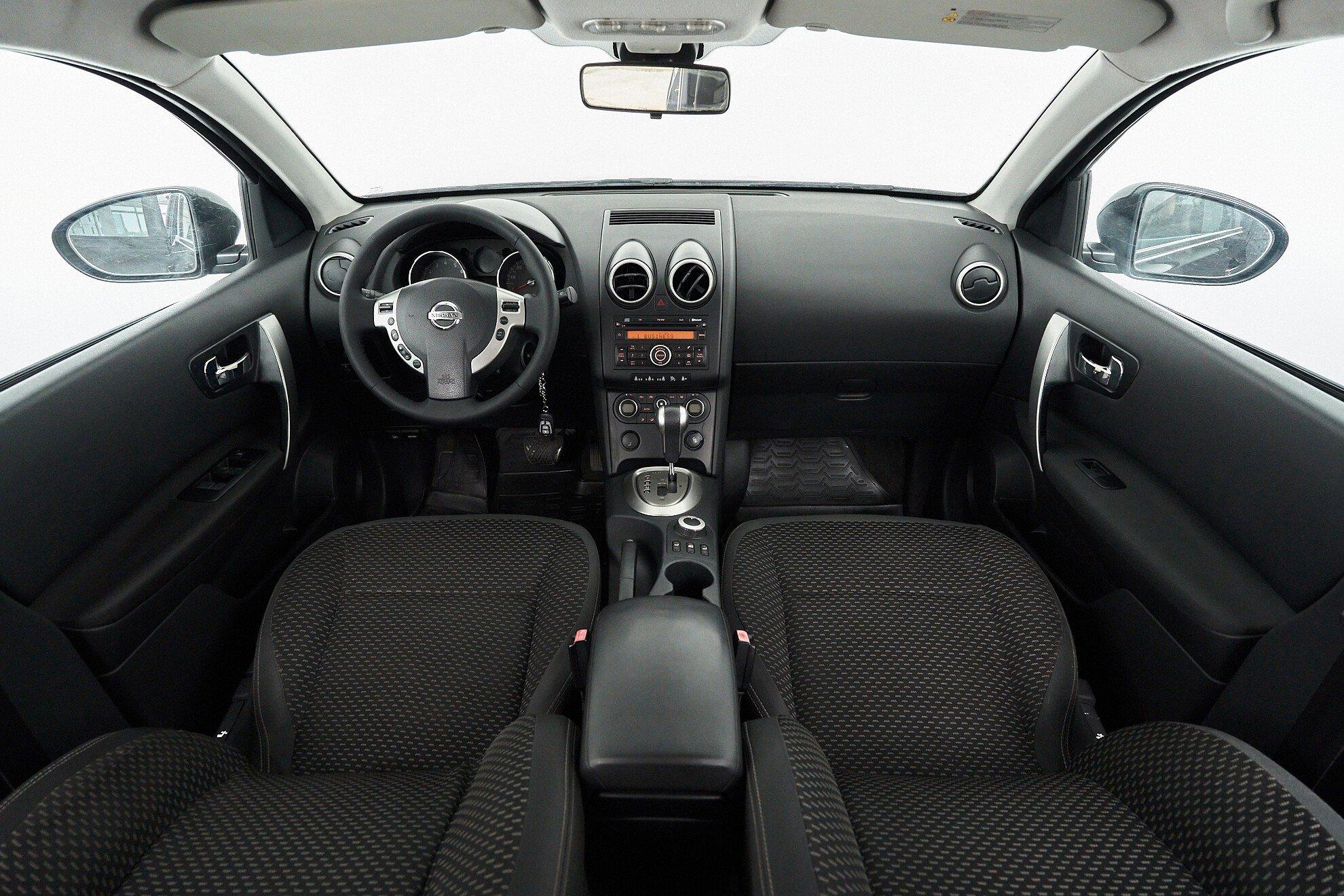 Nissan Qashqai+2 2009, черный