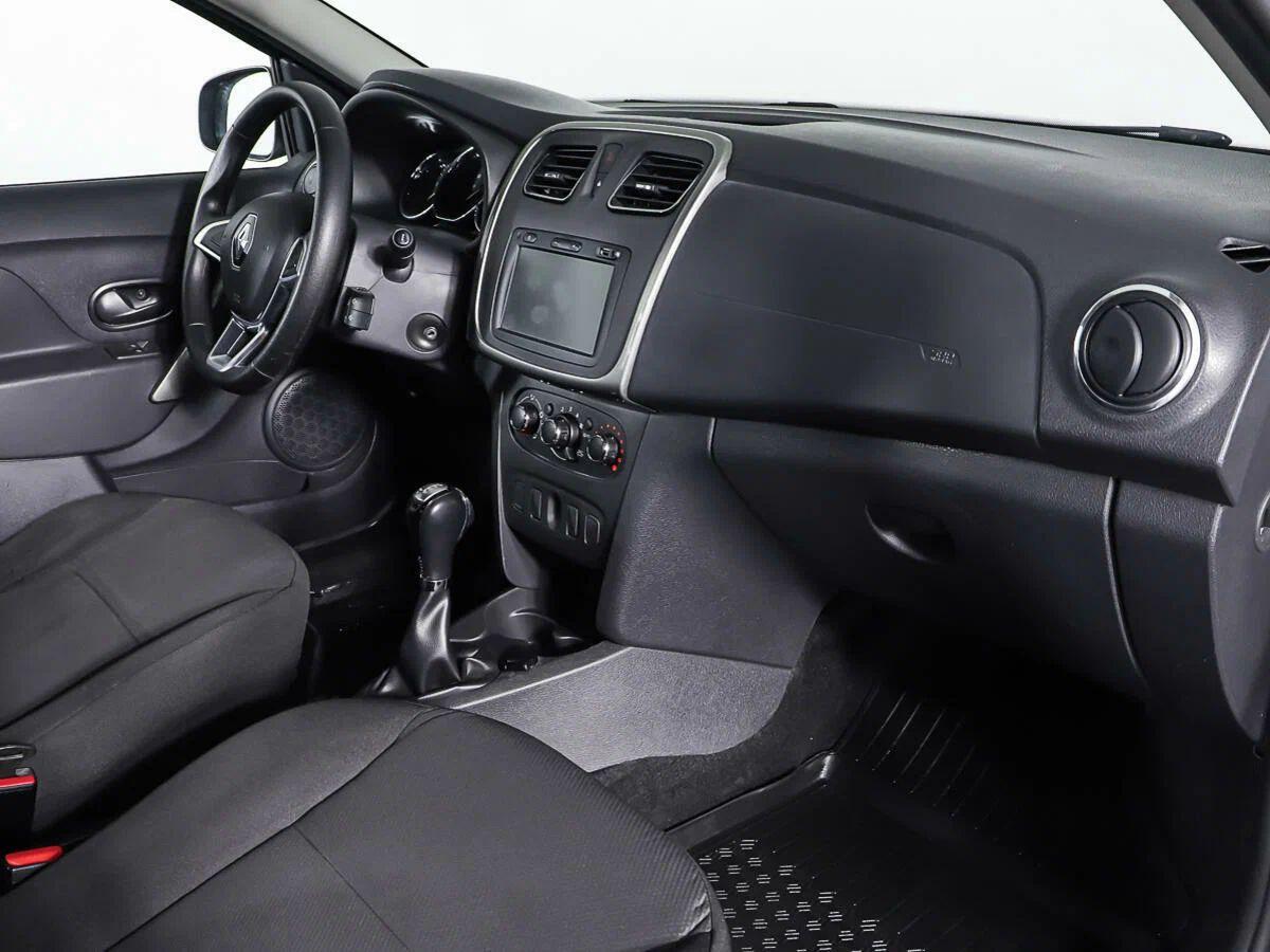 Renault Logan 2019, белый
