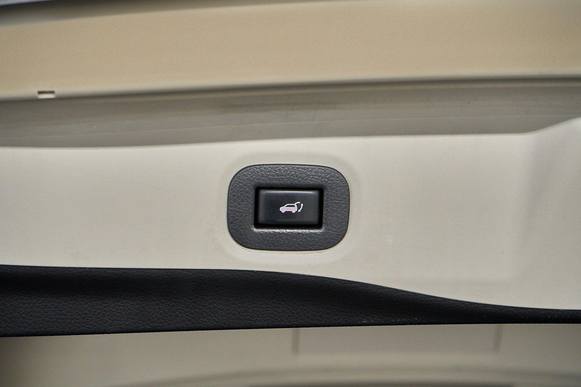Nissan X-Trail 2015, серый