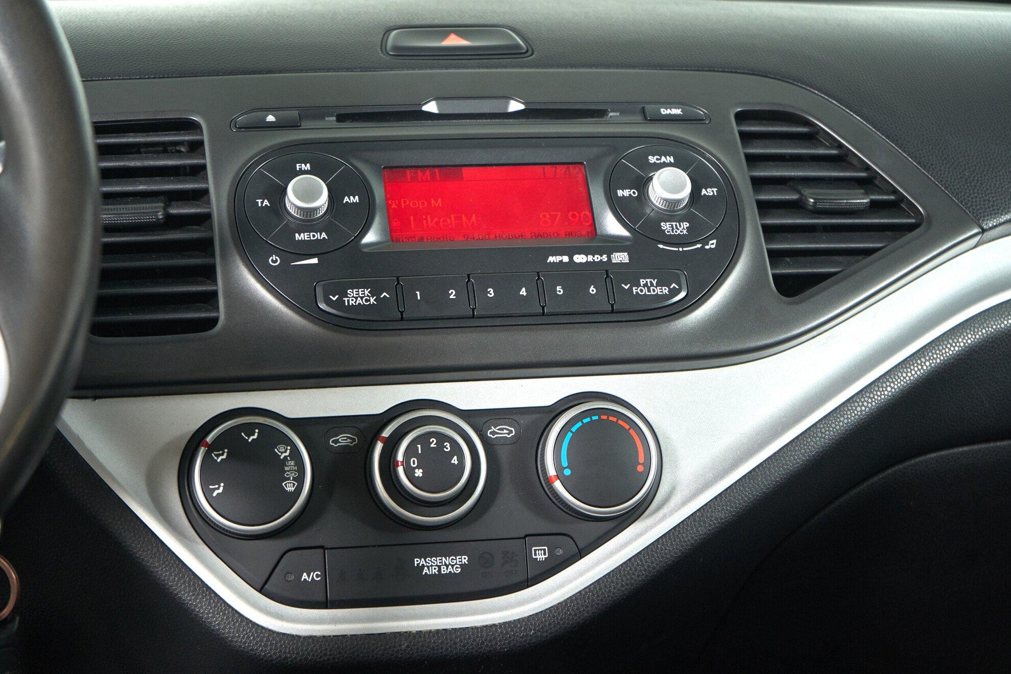 Kia Picanto 2012, черный
