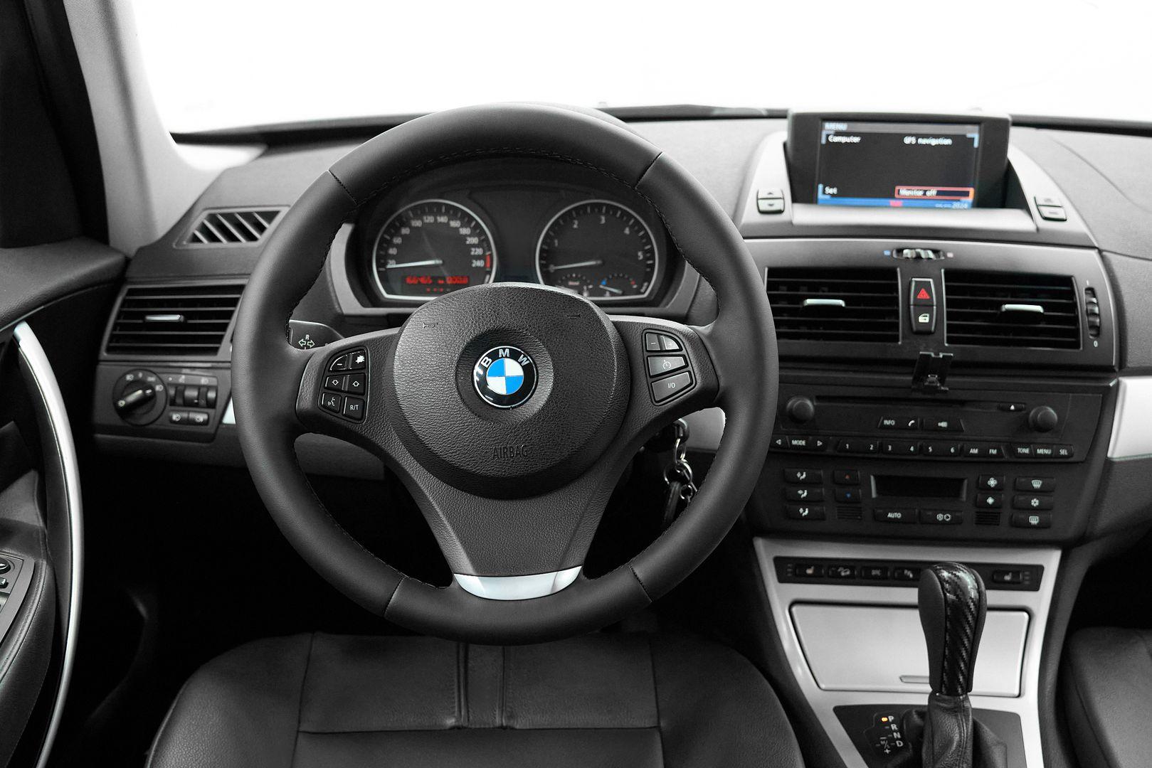 BMW X3 2009, серый
