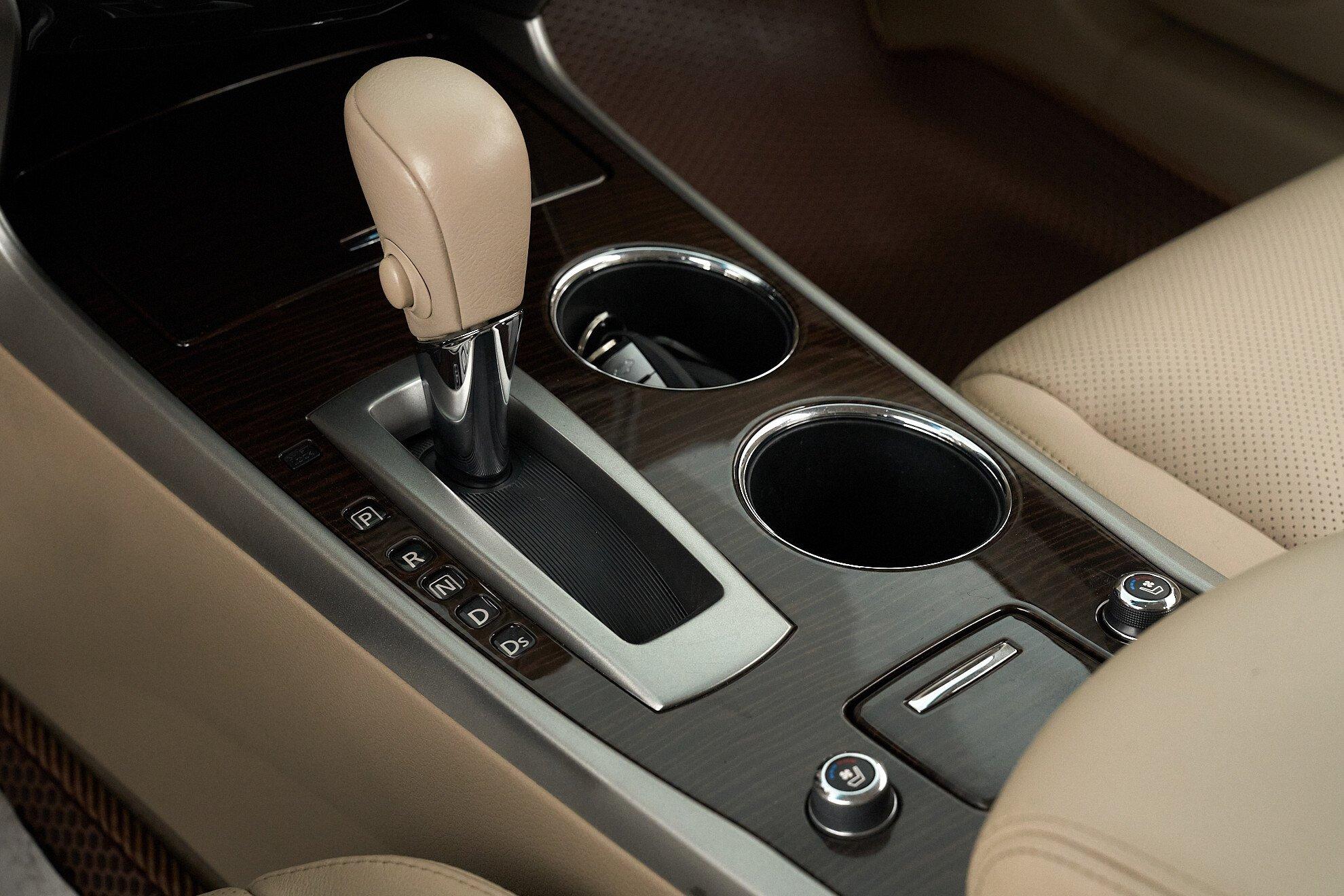 Nissan Teana 2014, черный