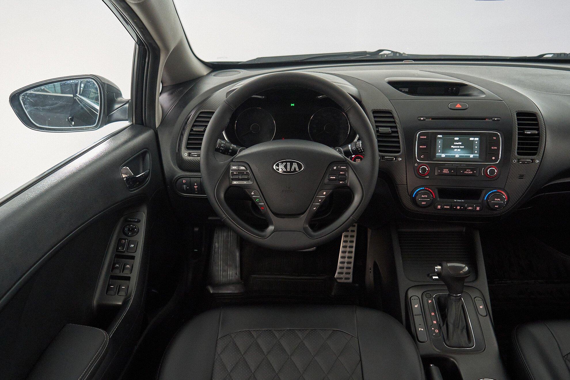 Kia Cerato 2013, черный