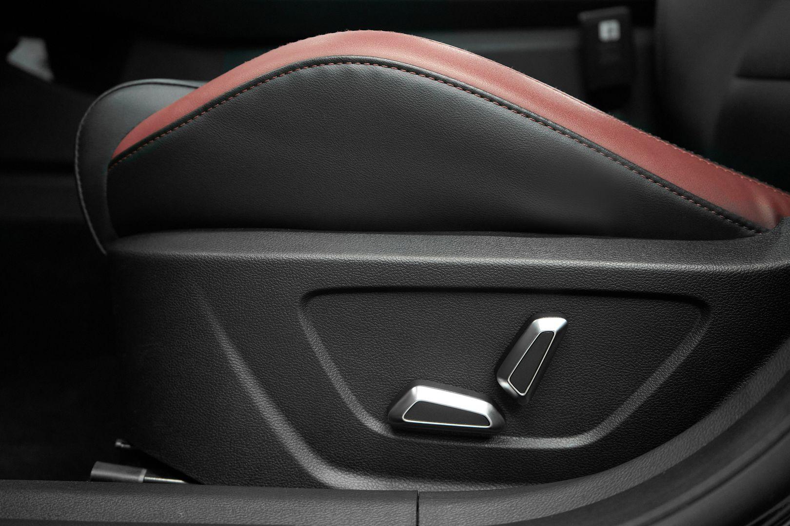 Geely Coolray 2024, черный