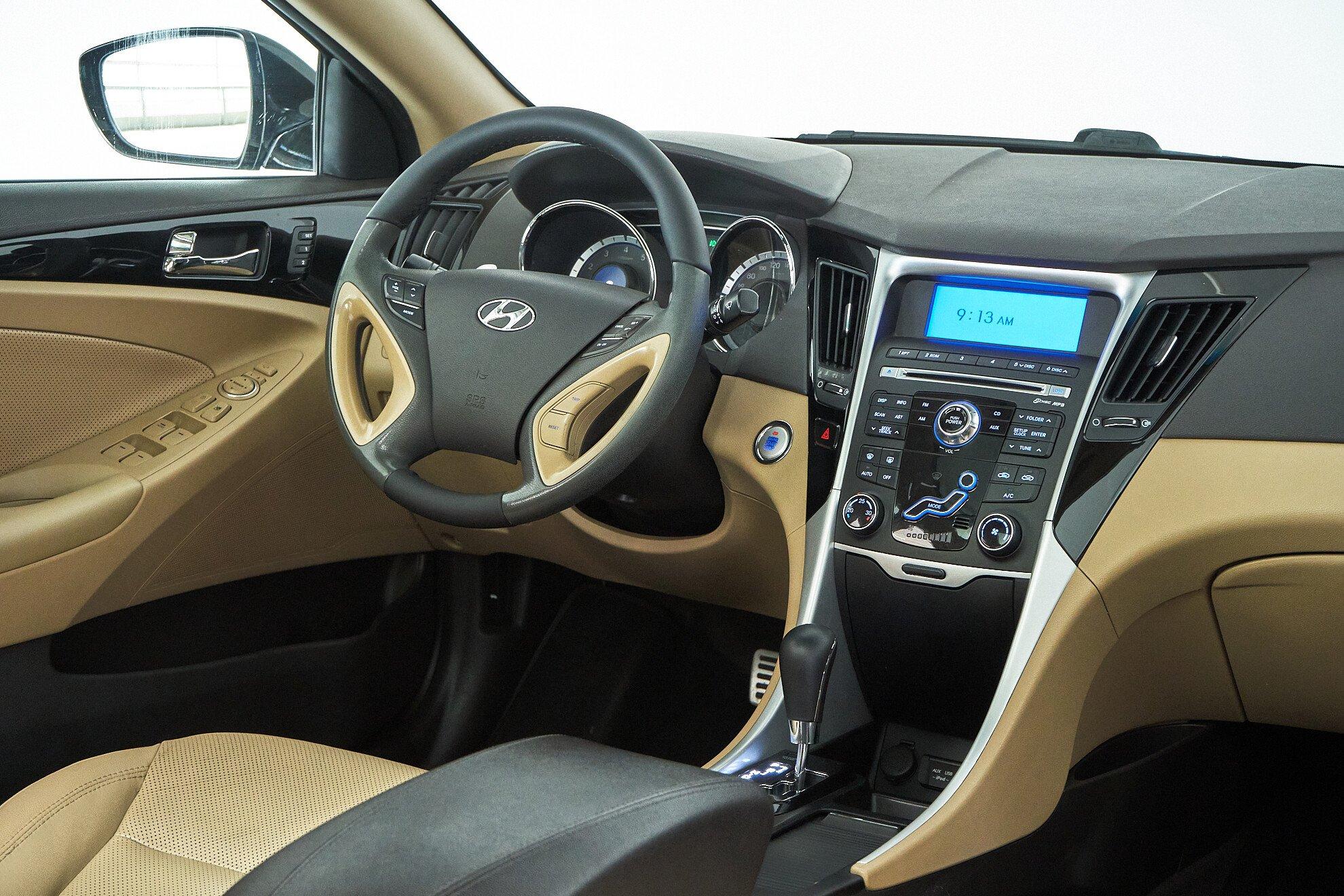 Hyundai Sonata 2012, черный