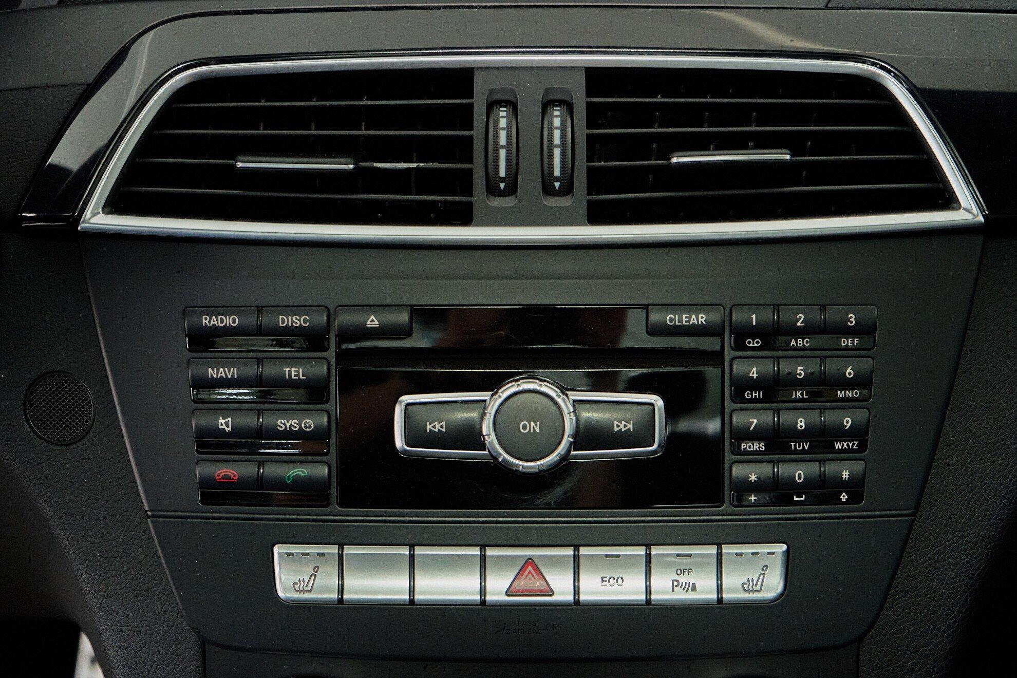 Mercedes-Benz C-Класс 2012, черный