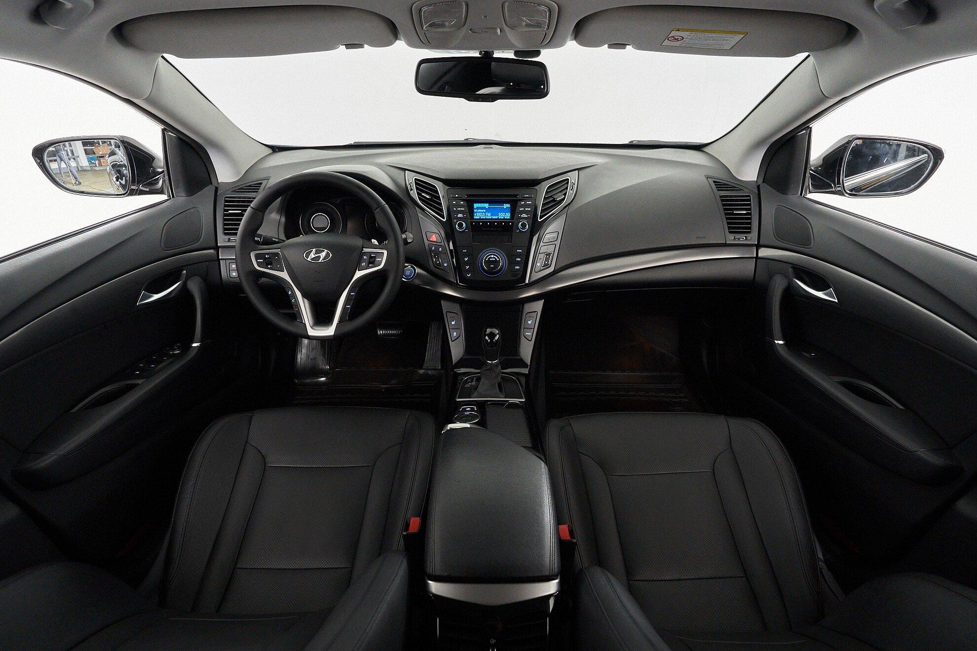 Hyundai i40 2013, черный