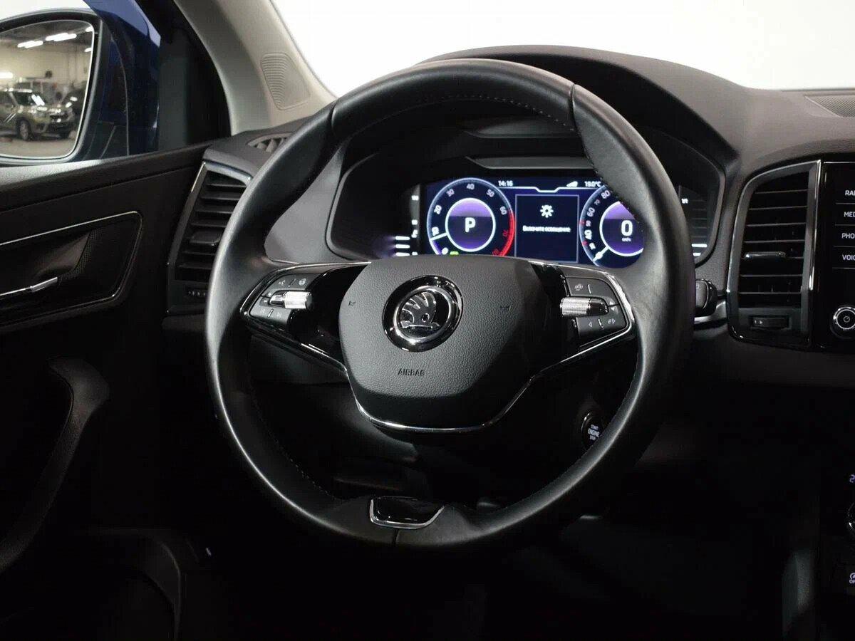 Skoda Karoq 2021, синий