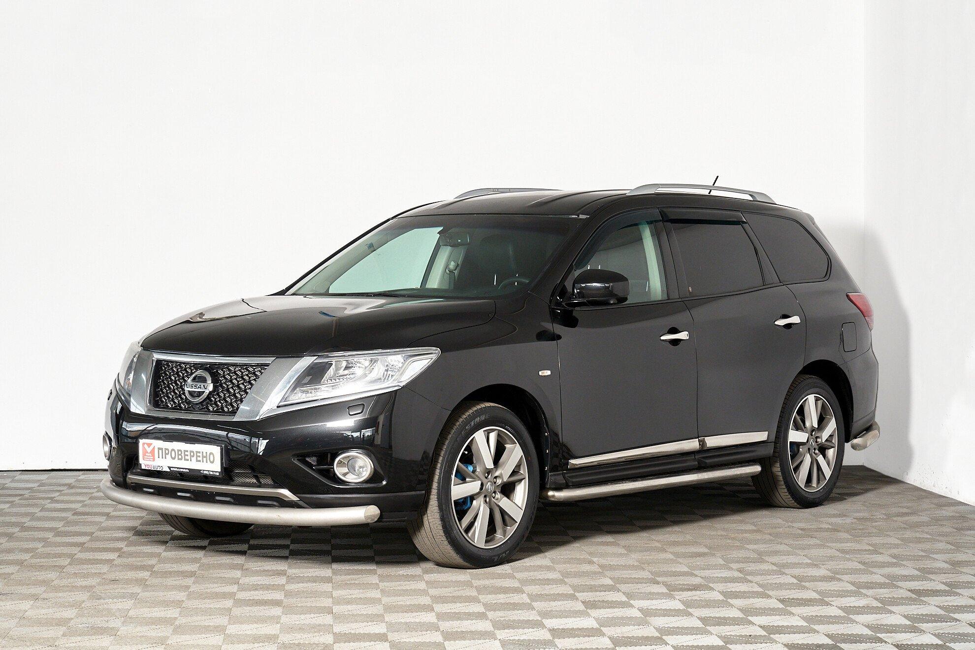 Nissan Pathfinder 2014, черный