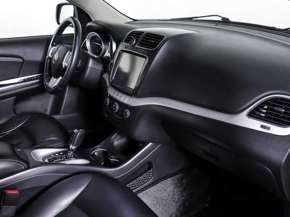 Fiat Freemont 2015, белый