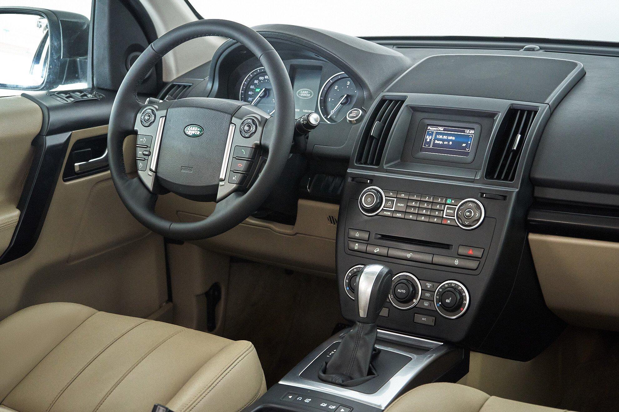 Land Rover Freelander 2014, черный