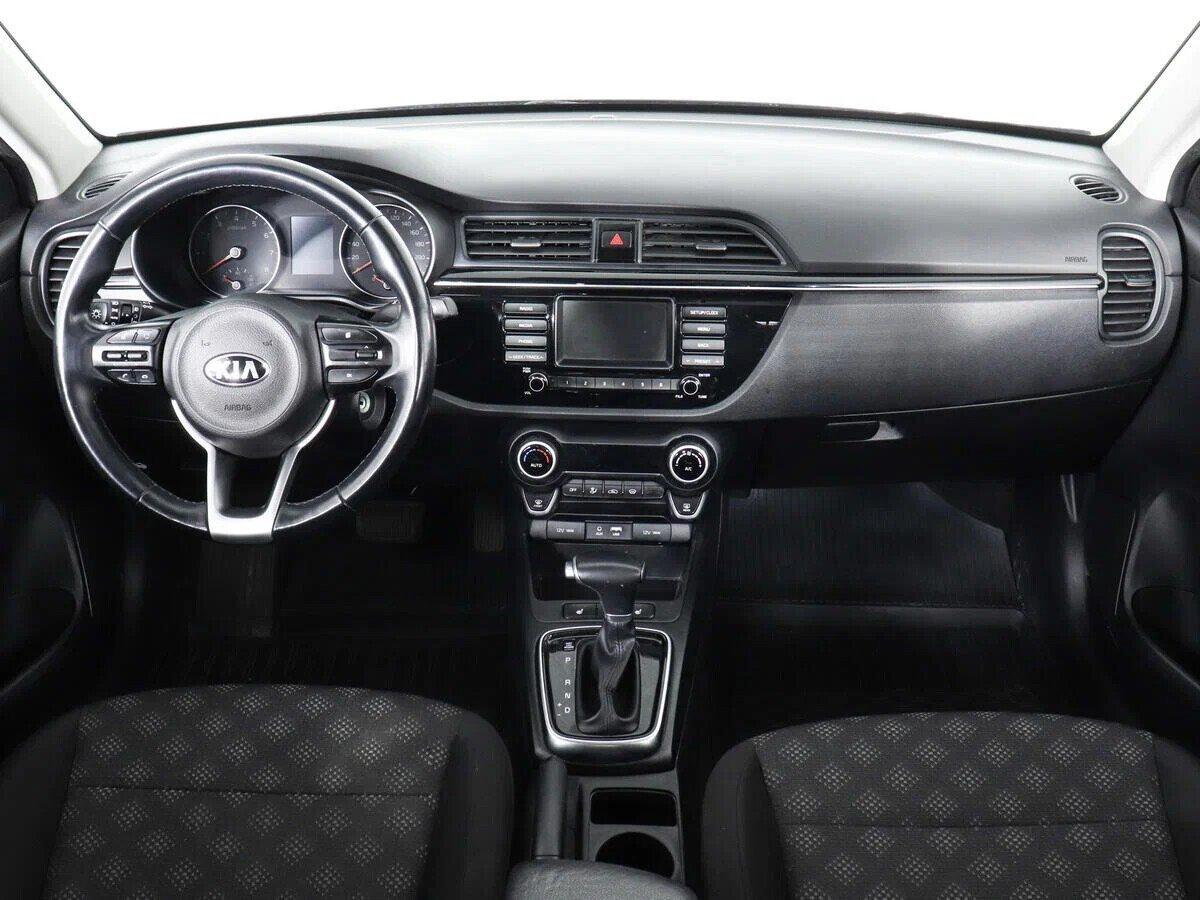 Kia Rio 2018, черный