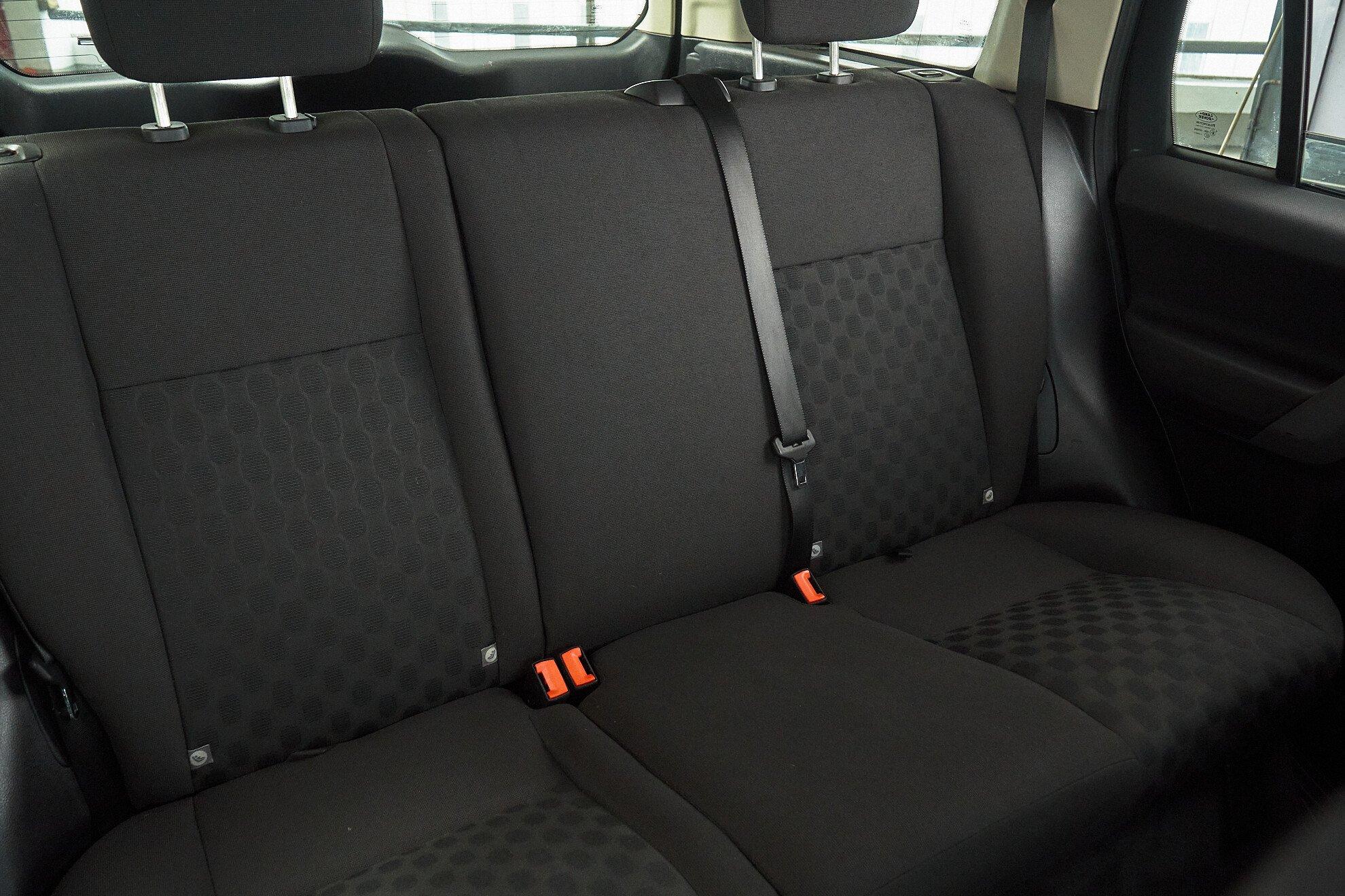 Land Rover Freelander 2009, черный