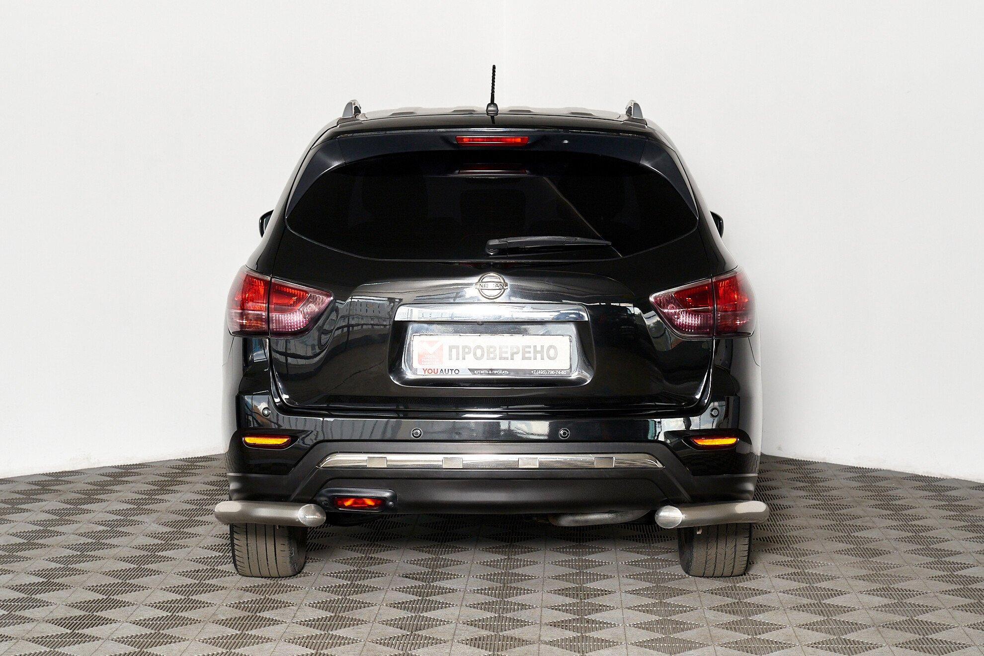Nissan Pathfinder 2014, черный
