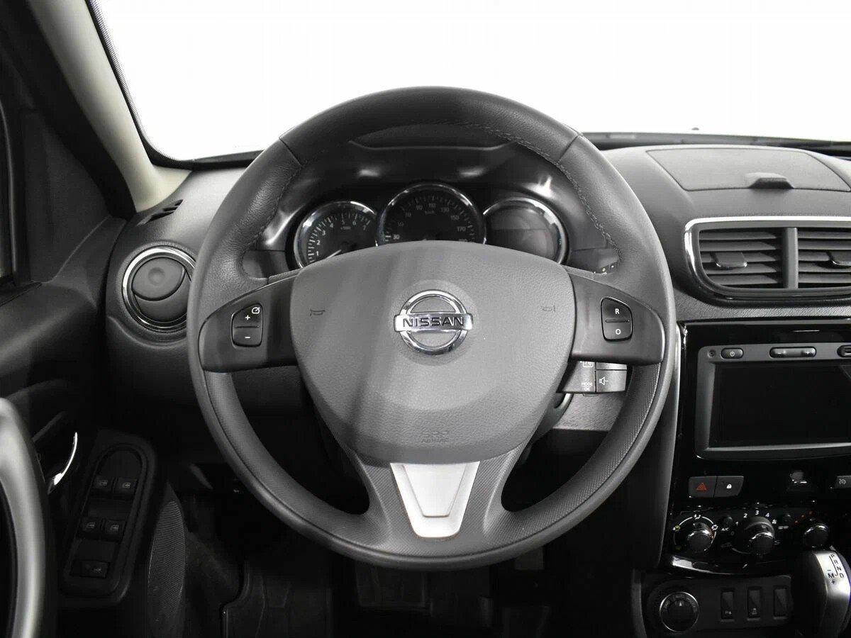 Nissan Terrano 2019, серебряный