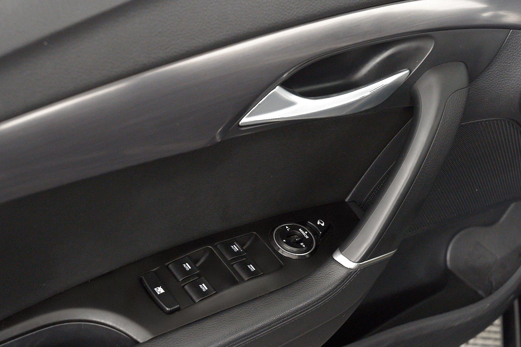 Hyundai i40 2013, серый